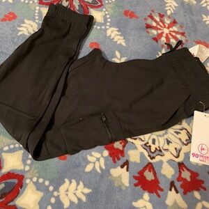 Girls knit activewear pants